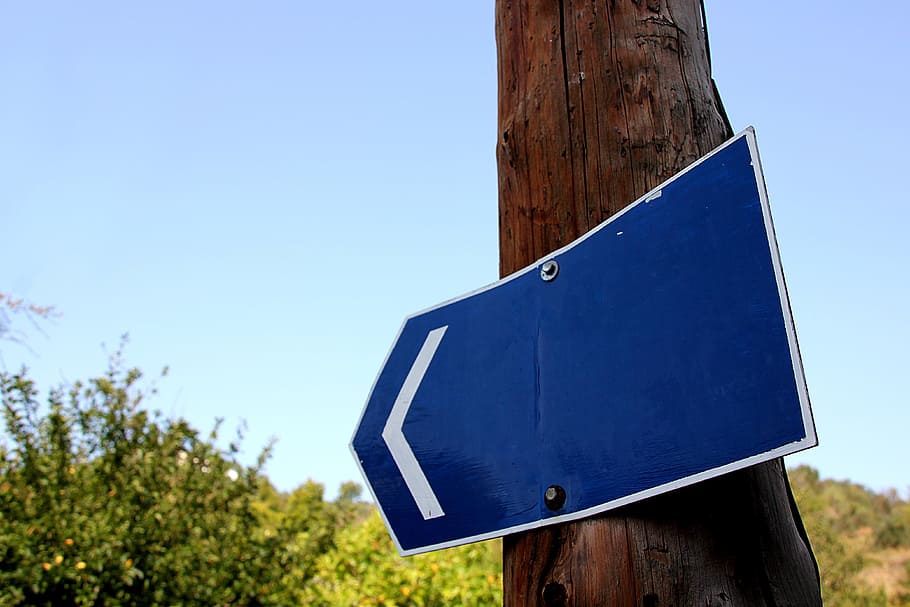 shield, blue, road sign, still life, sky, directory, arrow HD wallpaper