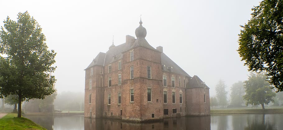 brown house, brown building in middle of bodies of water, forest HD wallpaper