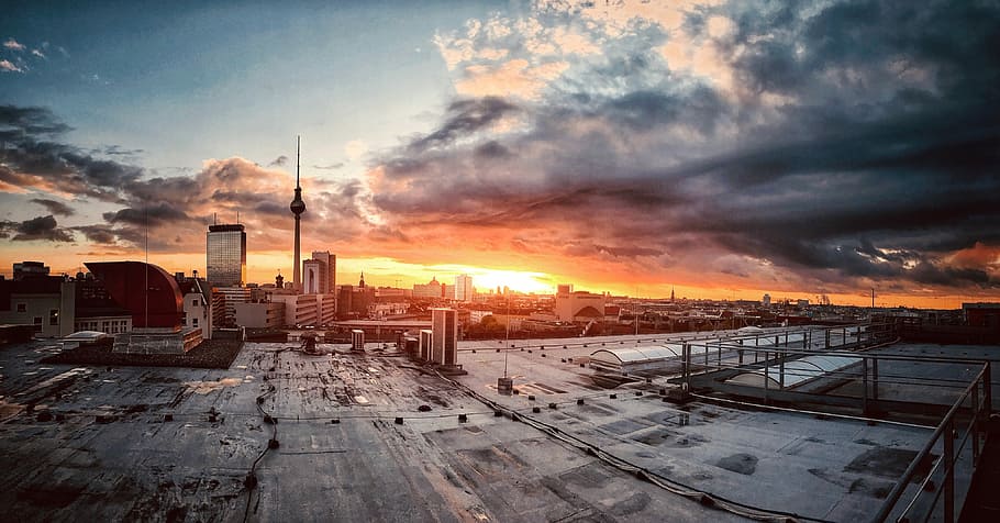 Berlin City Lights , high angle photography white building during daytime HD wallpaper