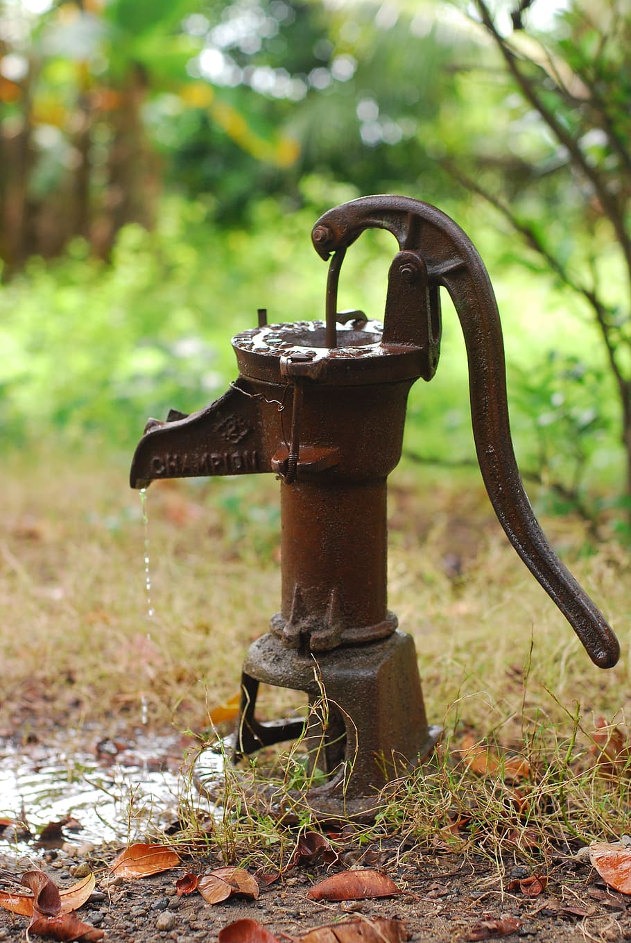 Water Source, Water Pump, Drink, old, heat - Temperature, outdoors HD wallpaper