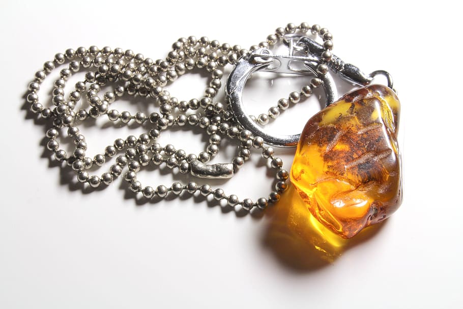 amber, necklace, precious, shining, jewelry, white background