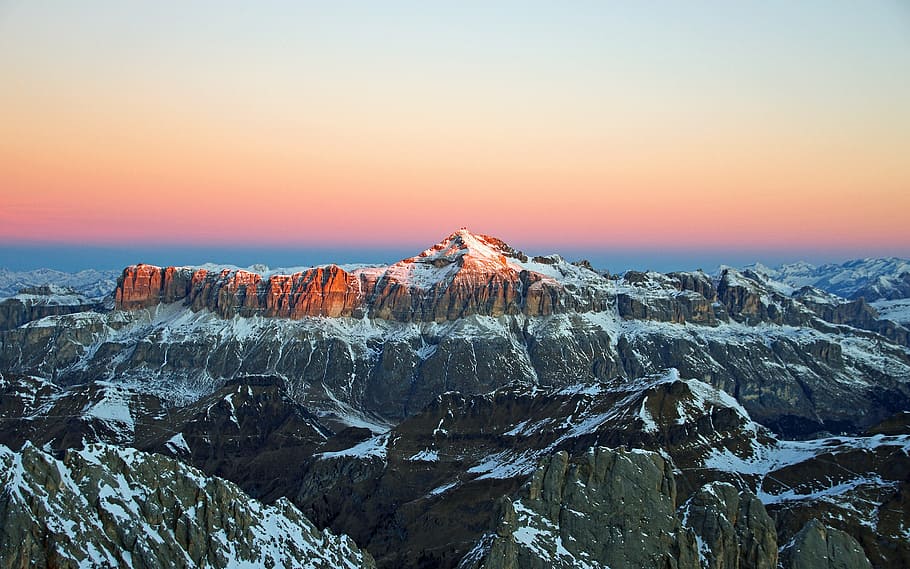 gray mountain, dawn, dolomites, massif of the saddle, sunrise from marmolada