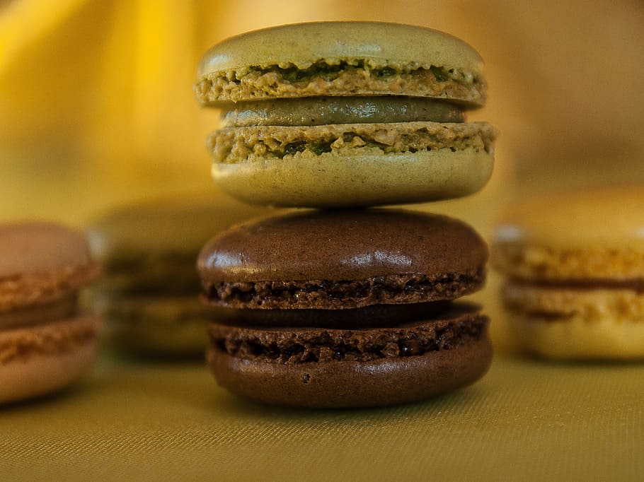 Macaroons, Pastry, Cakes, Biscuits, dessert, cookie, sweet Food HD wallpaper