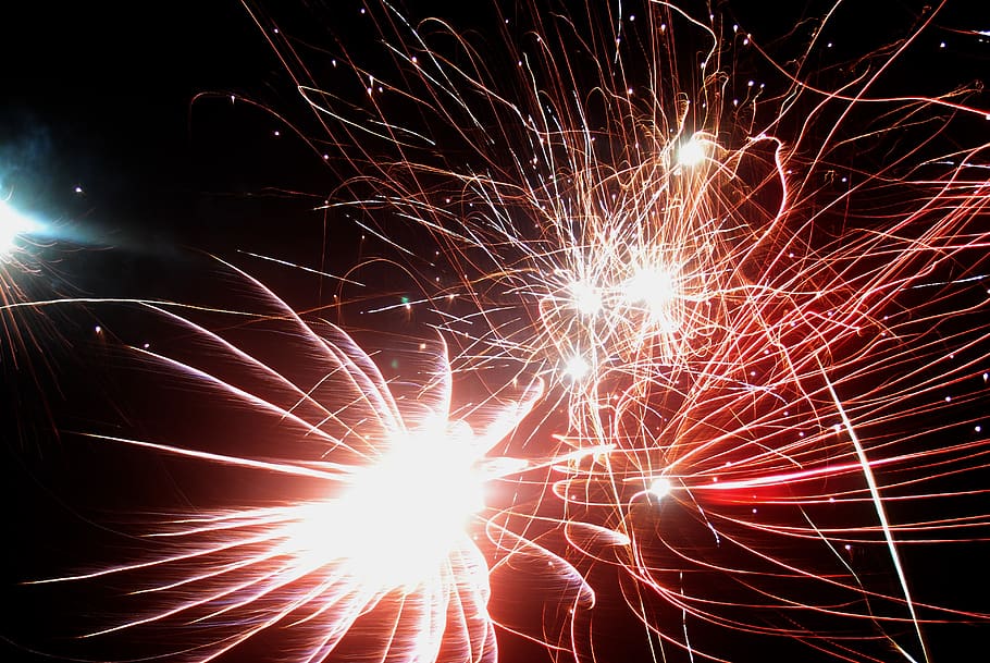 fireworks, explode, light, streams, holiday, celebration, night HD wallpaper
