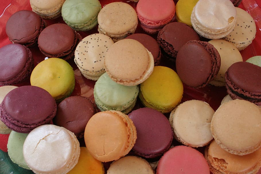 Macaroons, Pastry, Dessert, gourmand, multicolor, biscuits HD wallpaper