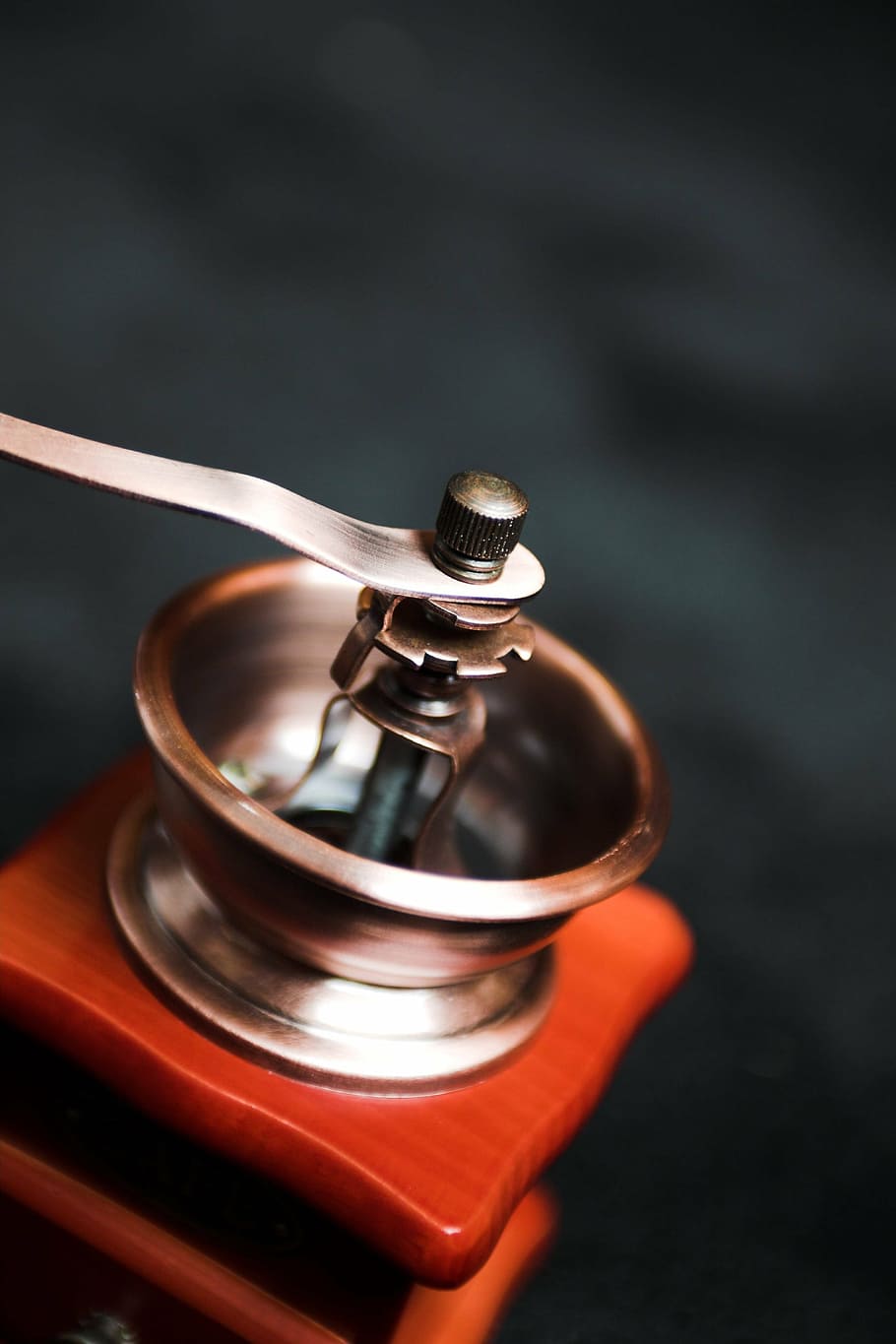 closeup photo of silver and brown manual tool, coffee, grinder HD wallpaper