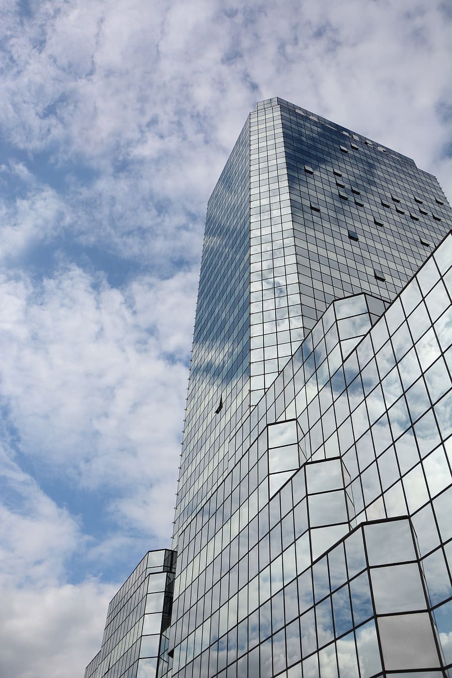 building, skyscraper, reflection, architecture, city, modern HD wallpaper