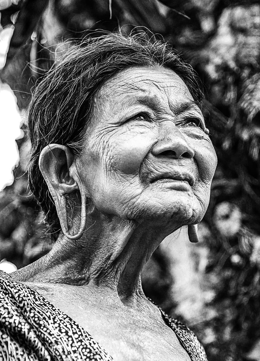 grayscale photograph of a woman wearing black and white top, old woman, HD wallpaper