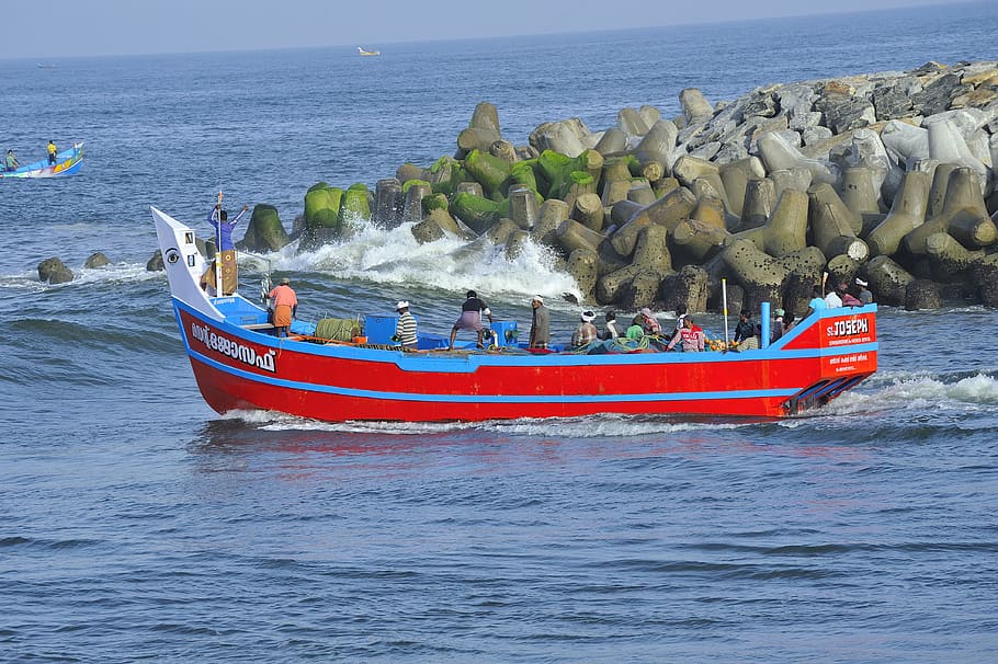 fishing boat, perumathura beach, colourful, trivandrum, tetrapod, HD wallpaper