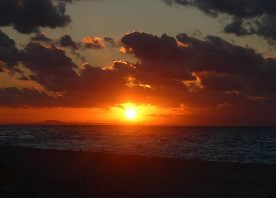 body of water with cloudy sky, Sunset, Cuba, Beach, Sea, Ocean HD wallpaper