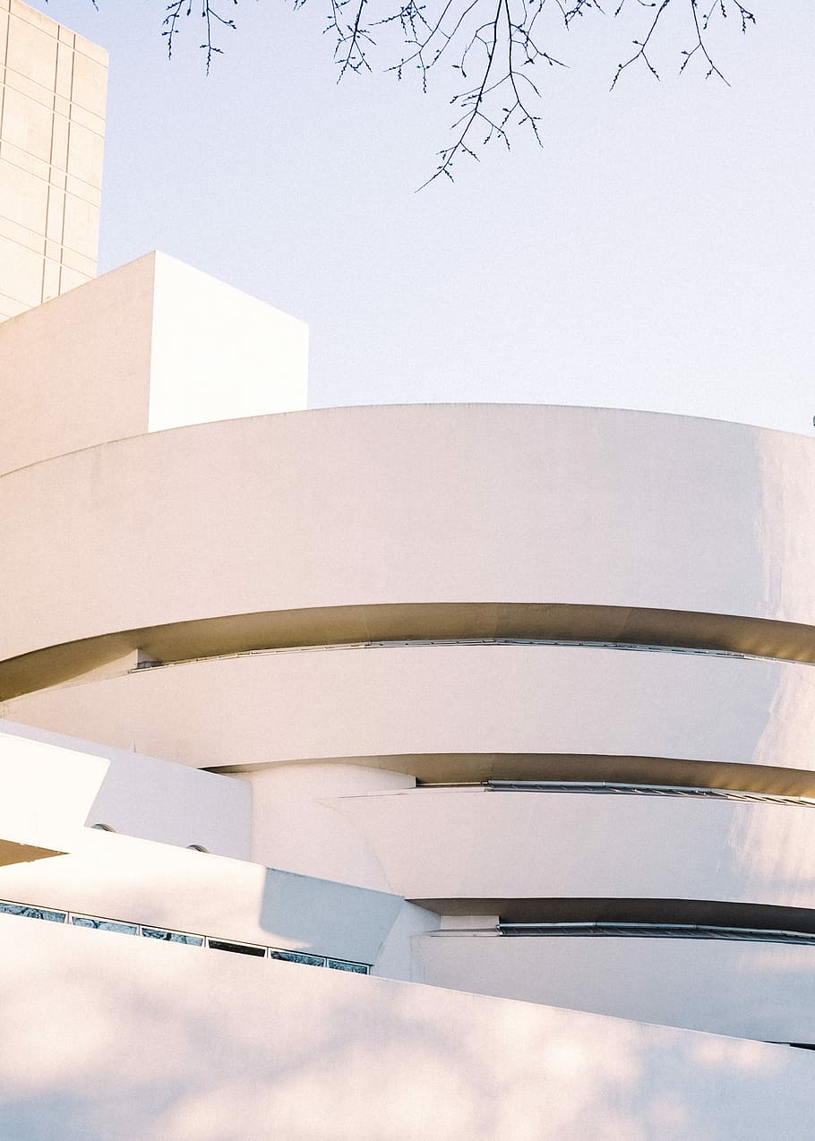 white concrete building during daytime, photography of structure HD wallpaper
