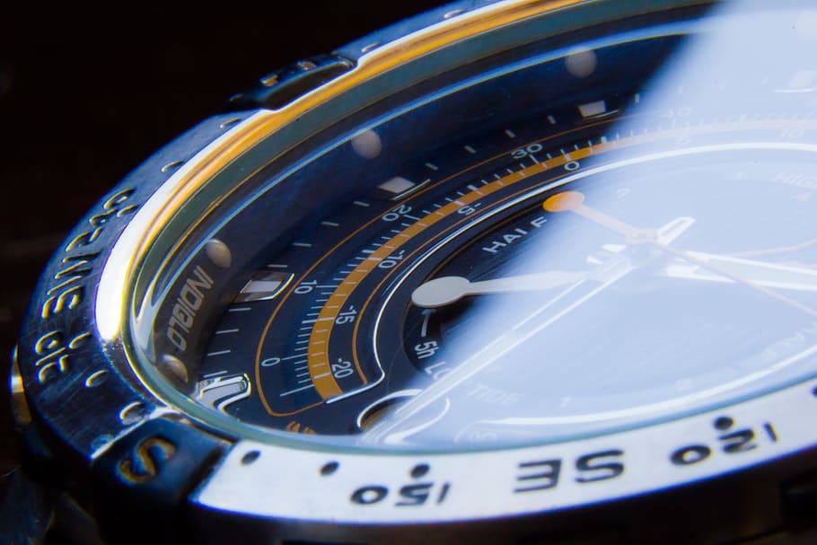 close view of a chronograph watch, clock, time, retro, vintage, HD wallpaper