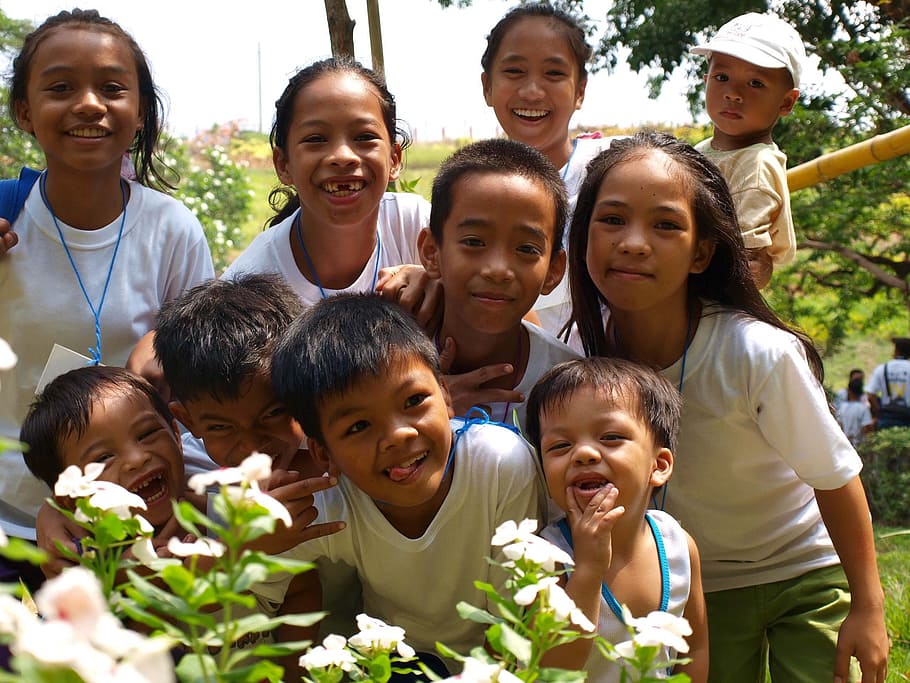 boy and girl white shirts, children, smiling, asian, filipino
