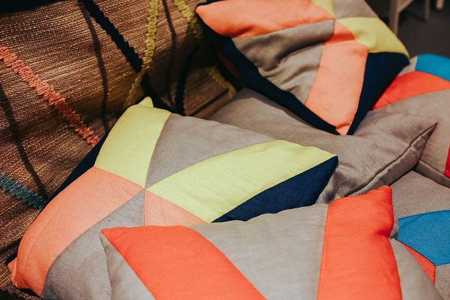 Beds and pillows at an exhibition, red, weight, scales, cushions HD wallpaper