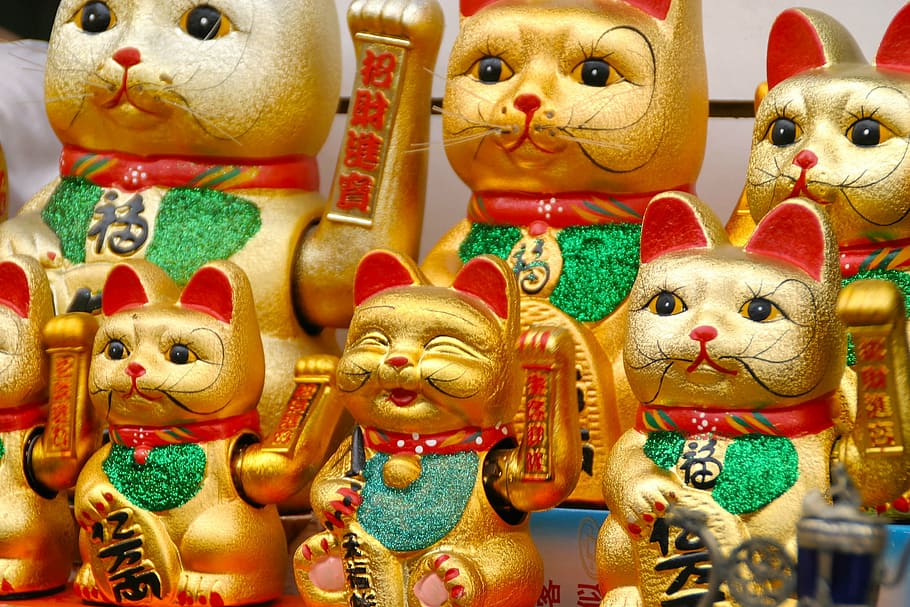 pile of maneki-neko, wave, cat, deco, lucky charm, japanese, waving cat