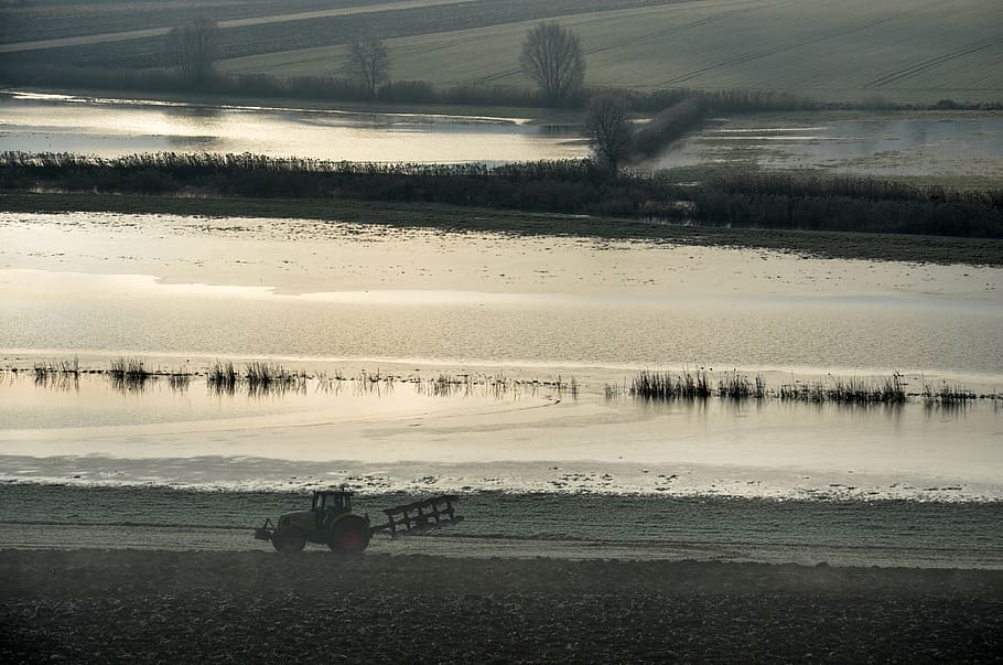 flood, tractor, river, light, landscape, water, nature, beauty in nature HD wallpaper