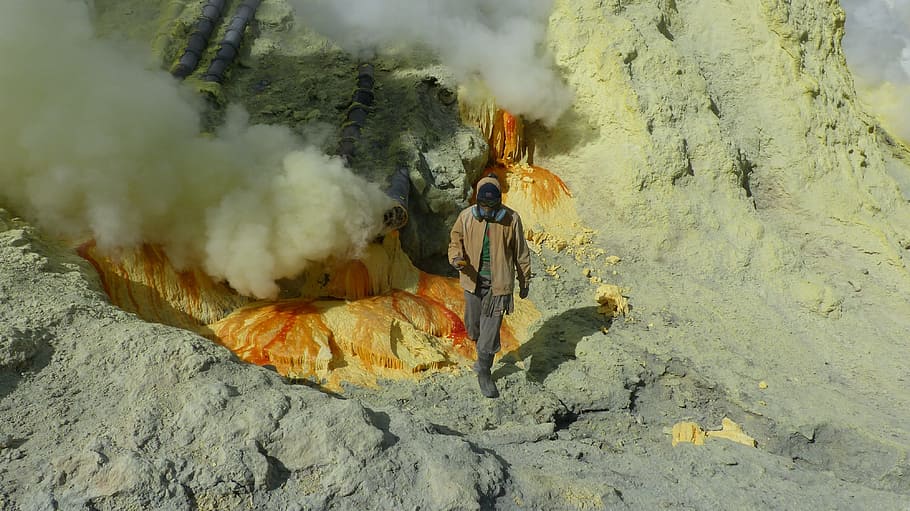 indonesia, java, volcano, kawa ijen, sulphur, smoke - physical structure HD wallpaper