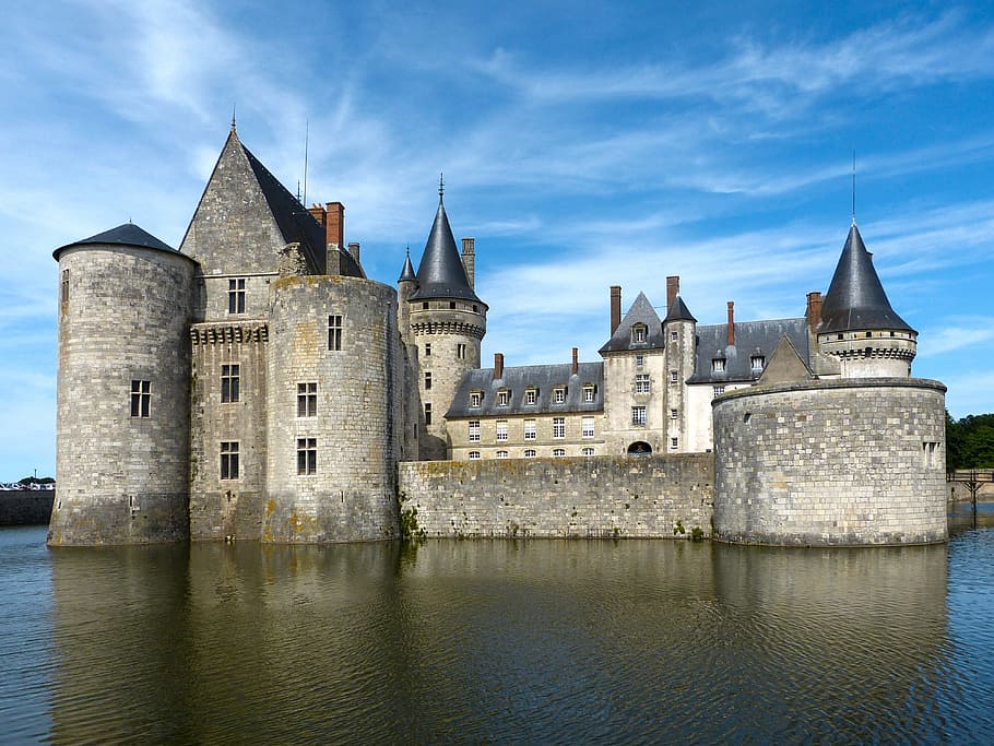 castle during daytime, sully, loire, building, historically HD wallpaper