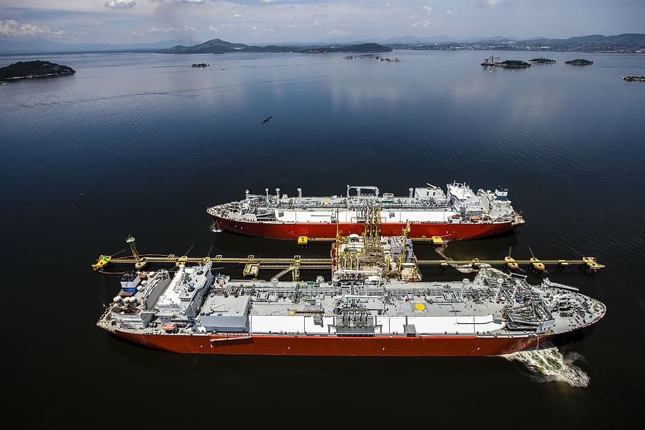 oil rig between two ships, gas, tanker, bay, cargo, shipping, HD wallpaper
