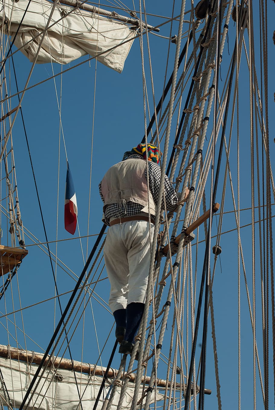 sailboat rigging ladder