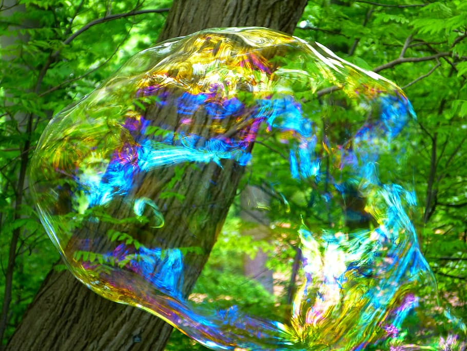 soap bubble, fly, weightless, shimmer, float, airy, ease, flight HD wallpaper
