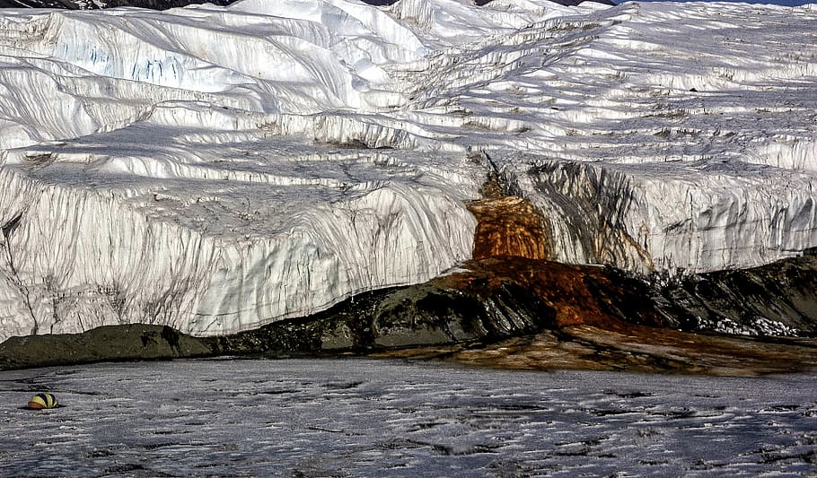 Blood Falls in Antarctica, photo, glacier, ice sheet, public domain