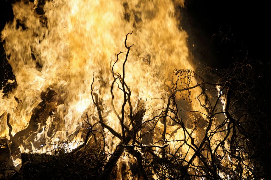 fire, flames, bonfire, burning, border, baking, witch, fire - Natural Phenomenon HD wallpaper