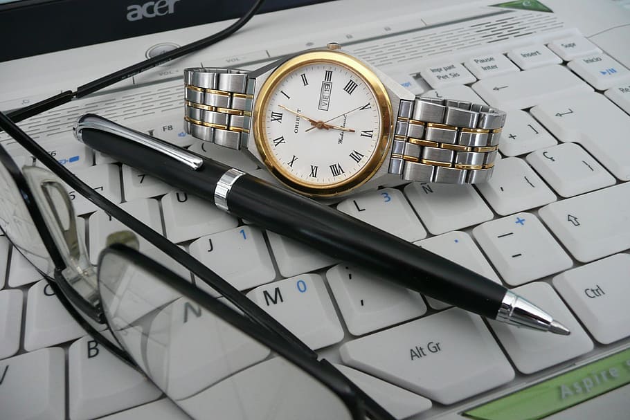 Clock, Glasses, Artistic, time, no people, technology, close-up HD wallpaper