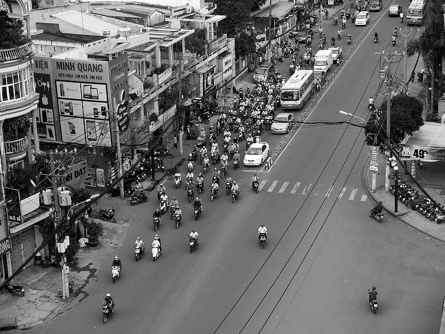 vietnam-hanoi-motorcycle-black-and-white.jpg