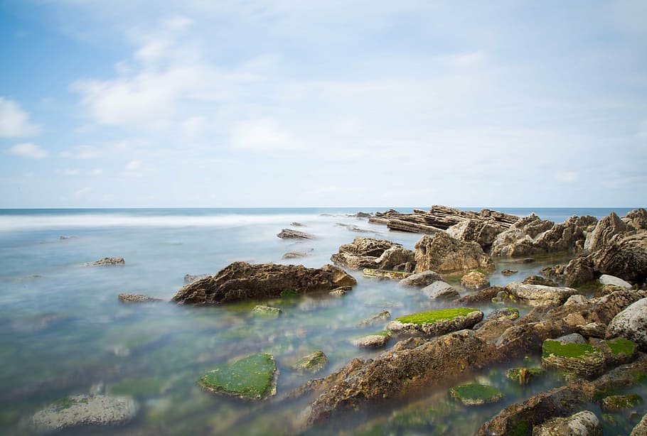 beach, clouds, horizon, idyllic, moss, nature, ocean, rocks HD wallpaper