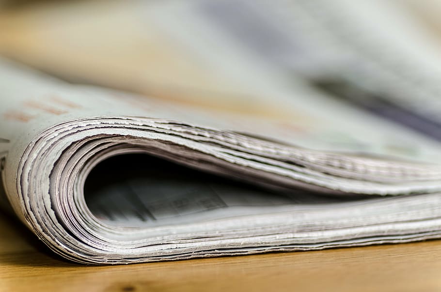 selective focus photo of newspaper, newspapers, leeuwarder courant, HD wallpaper