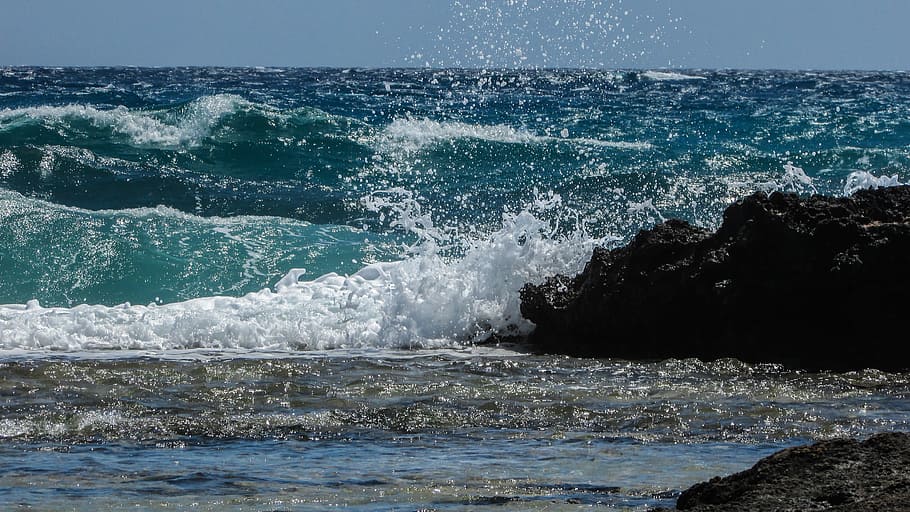 wave, smashing, foam, spray, energy, water, splash, liquid HD wallpaper