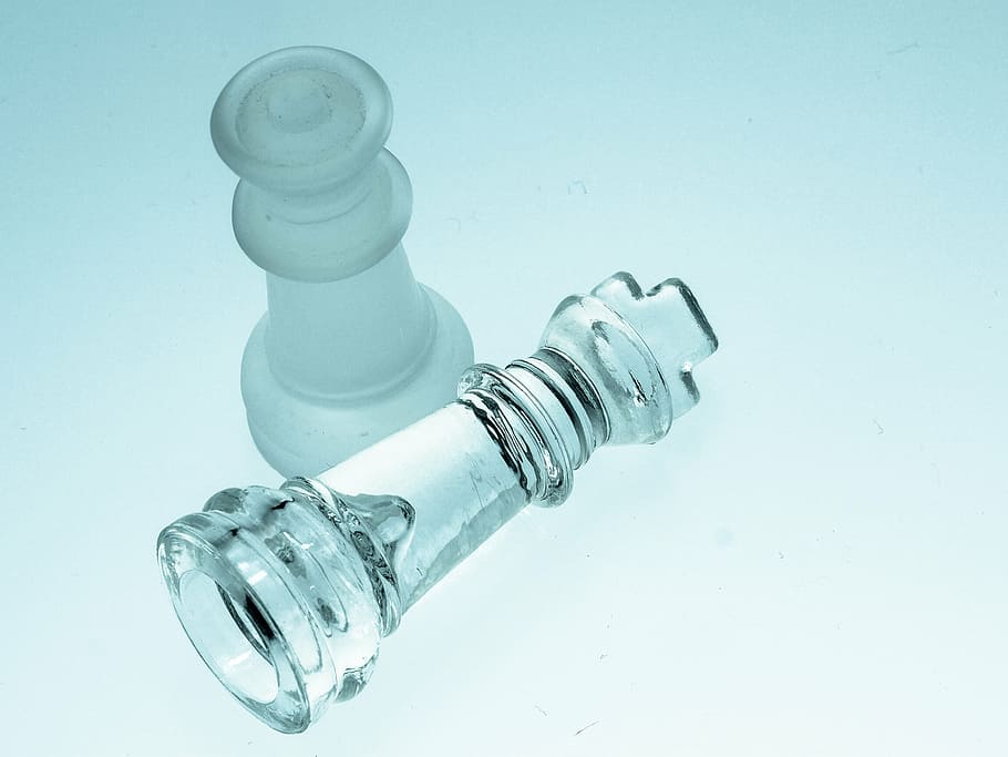 clear glass king chess piece, chess pieces, checkmate, lady, figures