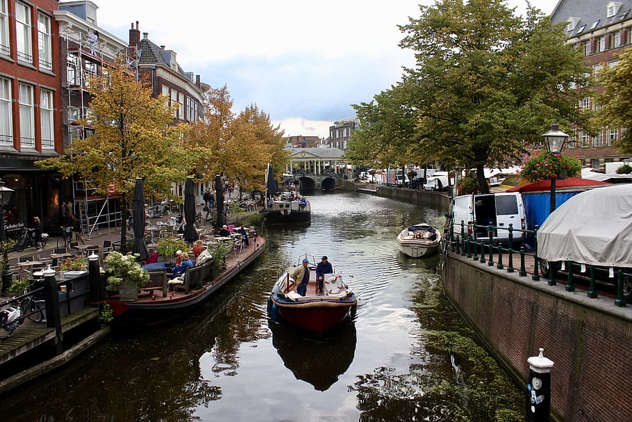 river, ship, boat, water, transport, tourism, city, cityscape HD wallpaper