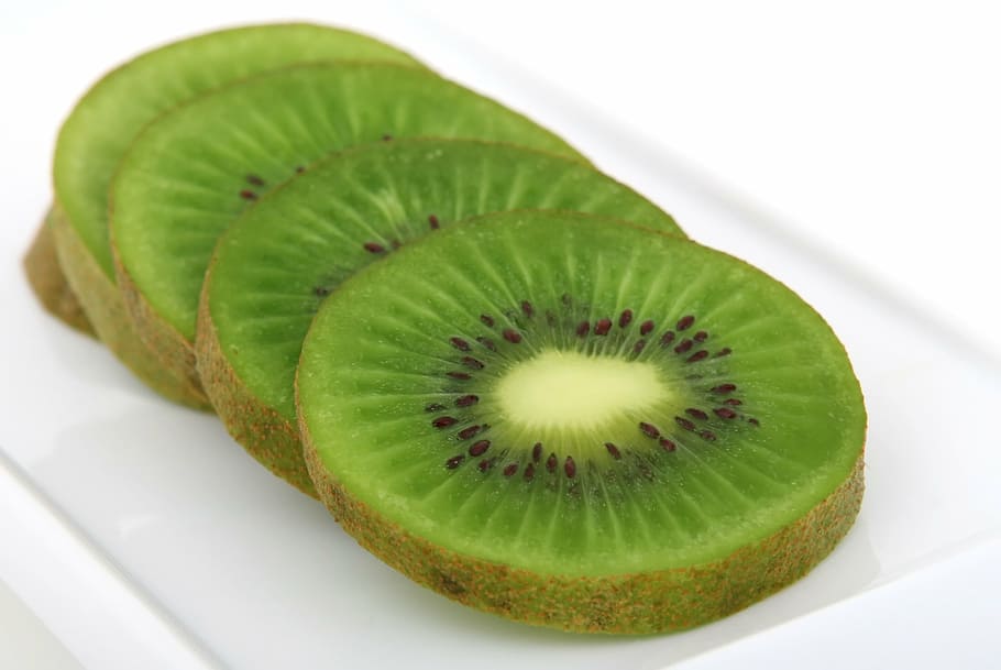 sliced kiwi fruits, background, bitter, breakfast, bright, catering HD wallpaper