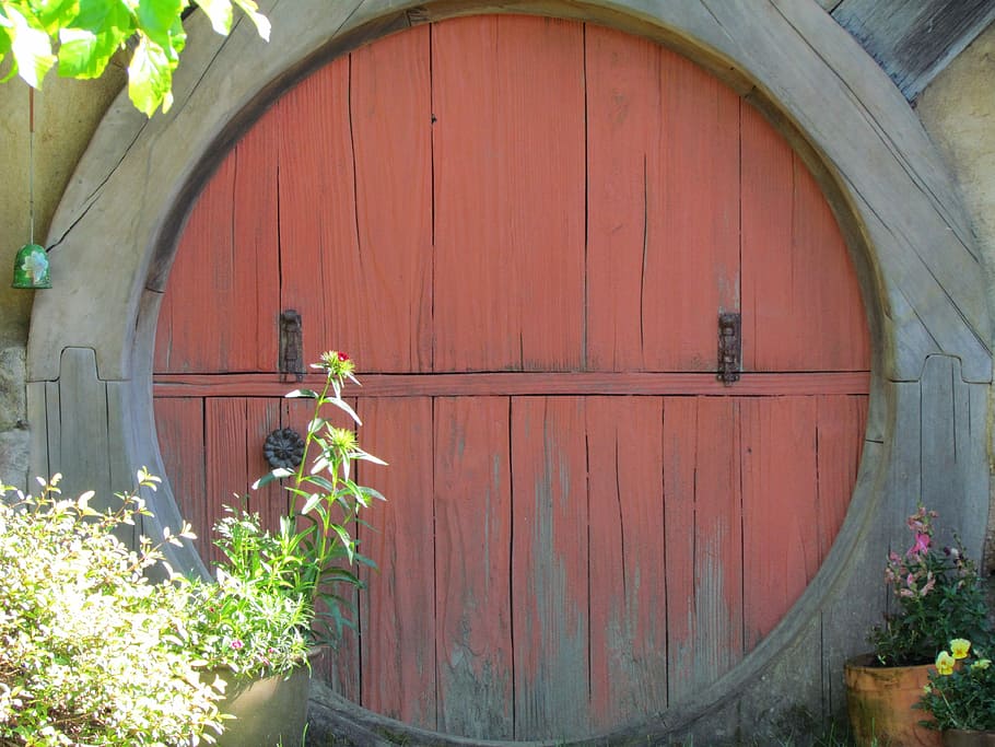 Hobbiton, Hobbit Hole, Door, matamata, travel, house, entrance