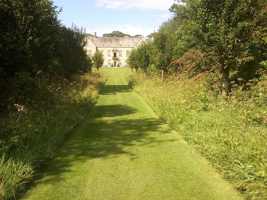 grass field near mansion, nunnington, hall, york, north yorkshire, HD wallpaper