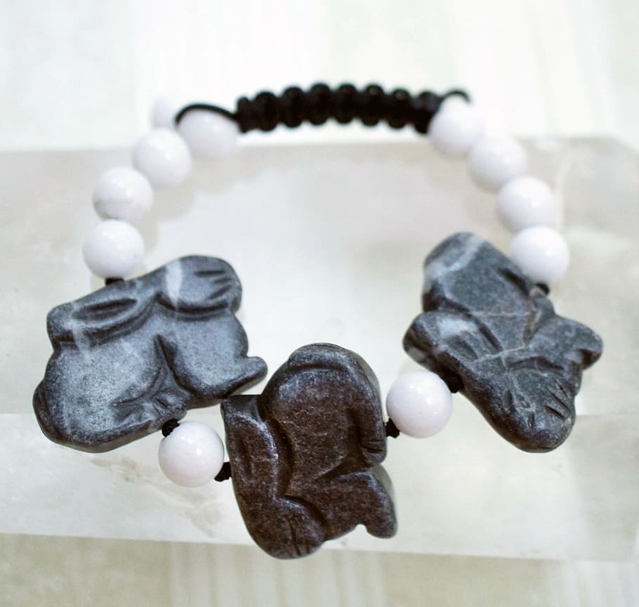 rabbit, grey, white, jasper, jade, bracelet, stone, beads, cord HD wallpaper