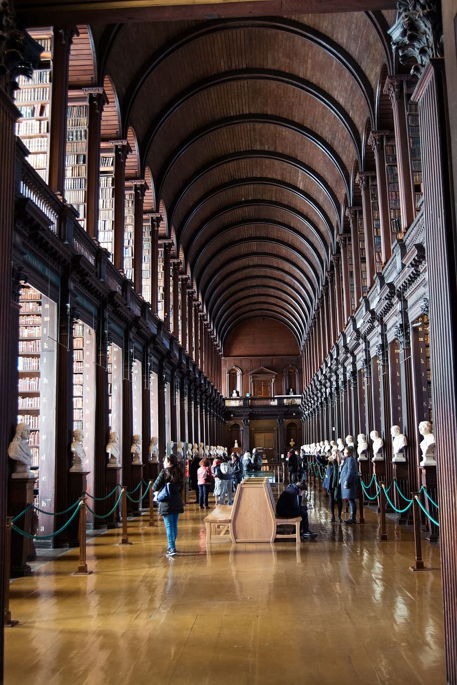 library, dublin, ireland, trinity, old, university, building