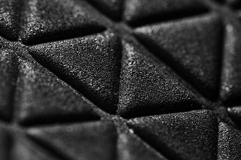 Black 3D Triangle Dark Abstract Pattern #2, all black, black and white HD wallpaper