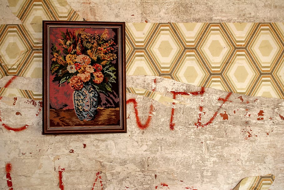 assorted-color flowers in vase painting on brown surface, image HD wallpaper