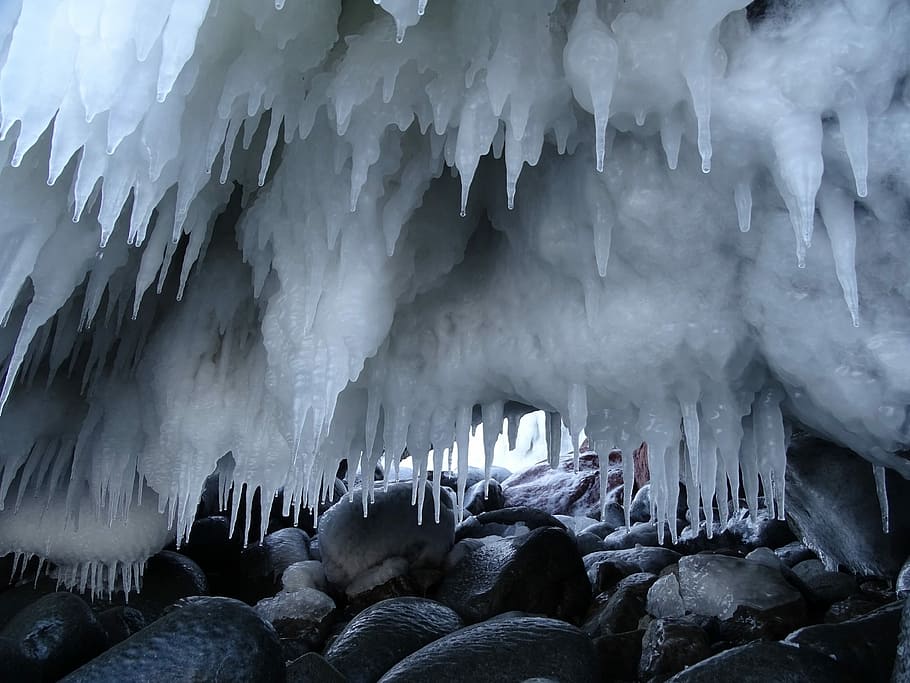 sea, beach, coast, ice, icicles, winter, cold, frost, naples HD wallpaper