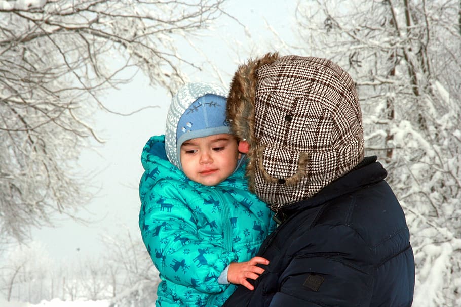 dad, son, hug, love, winter, child, warm clothing, cold temperature HD wallpaper