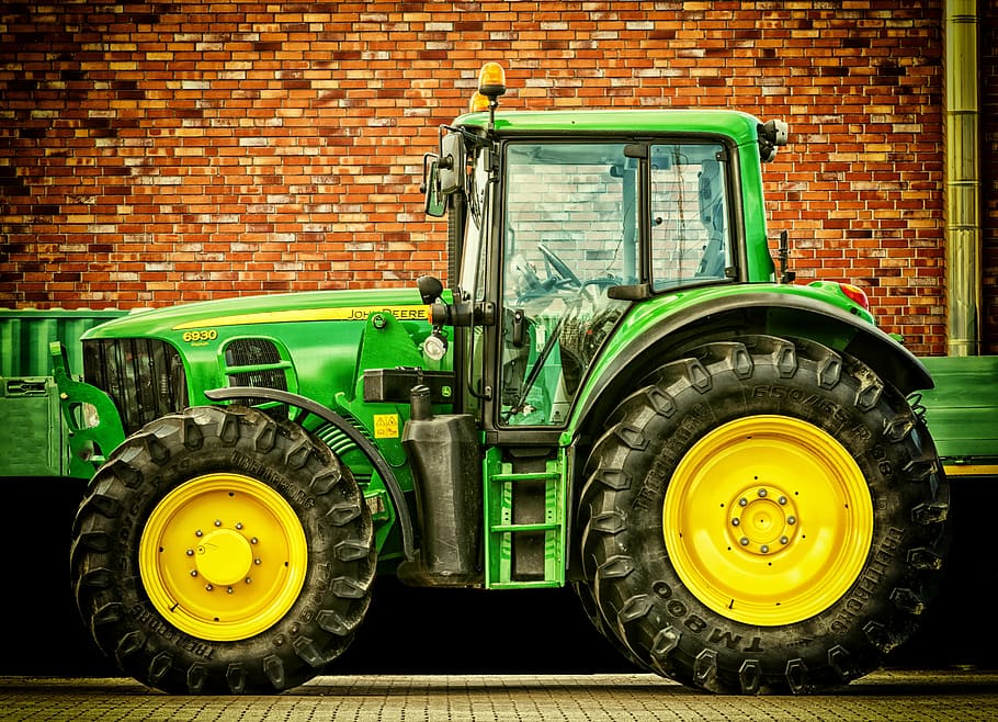 green tractor near brick wall, vehicle, tractors, agricultural machine, HD wallpaper