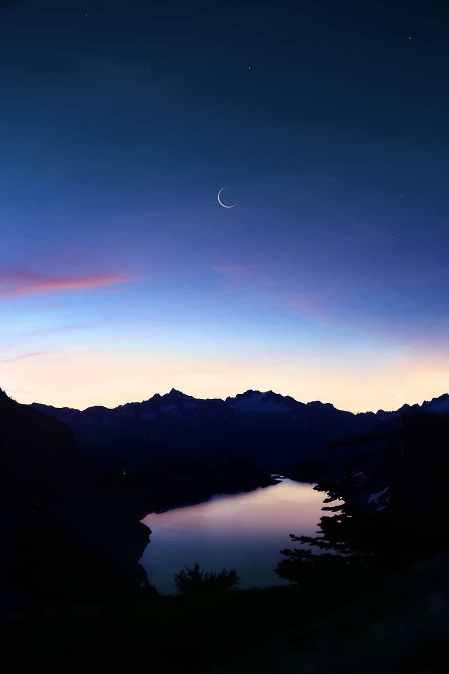 birds eye-view of lake under crescent moon, silhouette aerial photography of river under crescent moon HD wallpaper