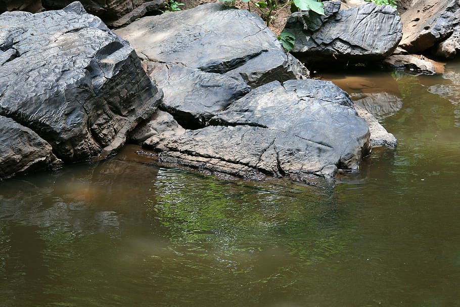 rock on body of water, rocks in stream, brook, large, natural HD wallpaper