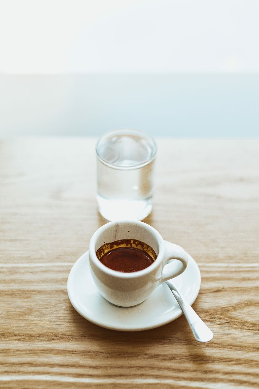 white cup with chocolate drink inside, white ceramic cup filled with coffee HD wallpaper