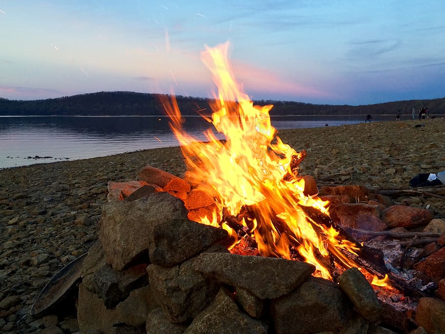 Beach, Bonfire, Campfire, Firewood, camping, dusk, summer, fire - natural phenomenon HD wallpaper