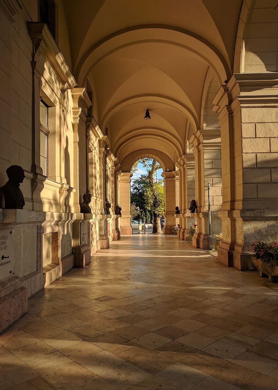 sunset, corridor, architecture, statues, light, built structure HD wallpaper