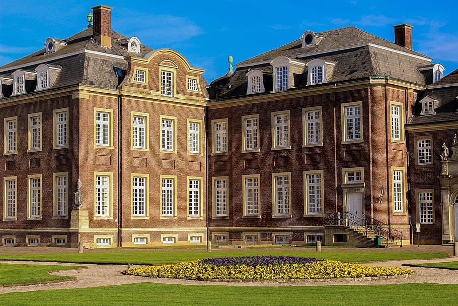 city, building, house, lawn, ancient, architecture, daylight HD wallpaper